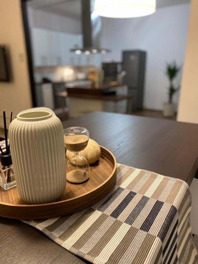 Apartment Tolle Stadtwohnung Mit Guter Verkehrsanbindung Von Der Goltz 35 *